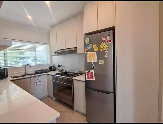 2 BEDROOM PROPERTY TO RENT IN CAMPS BAY